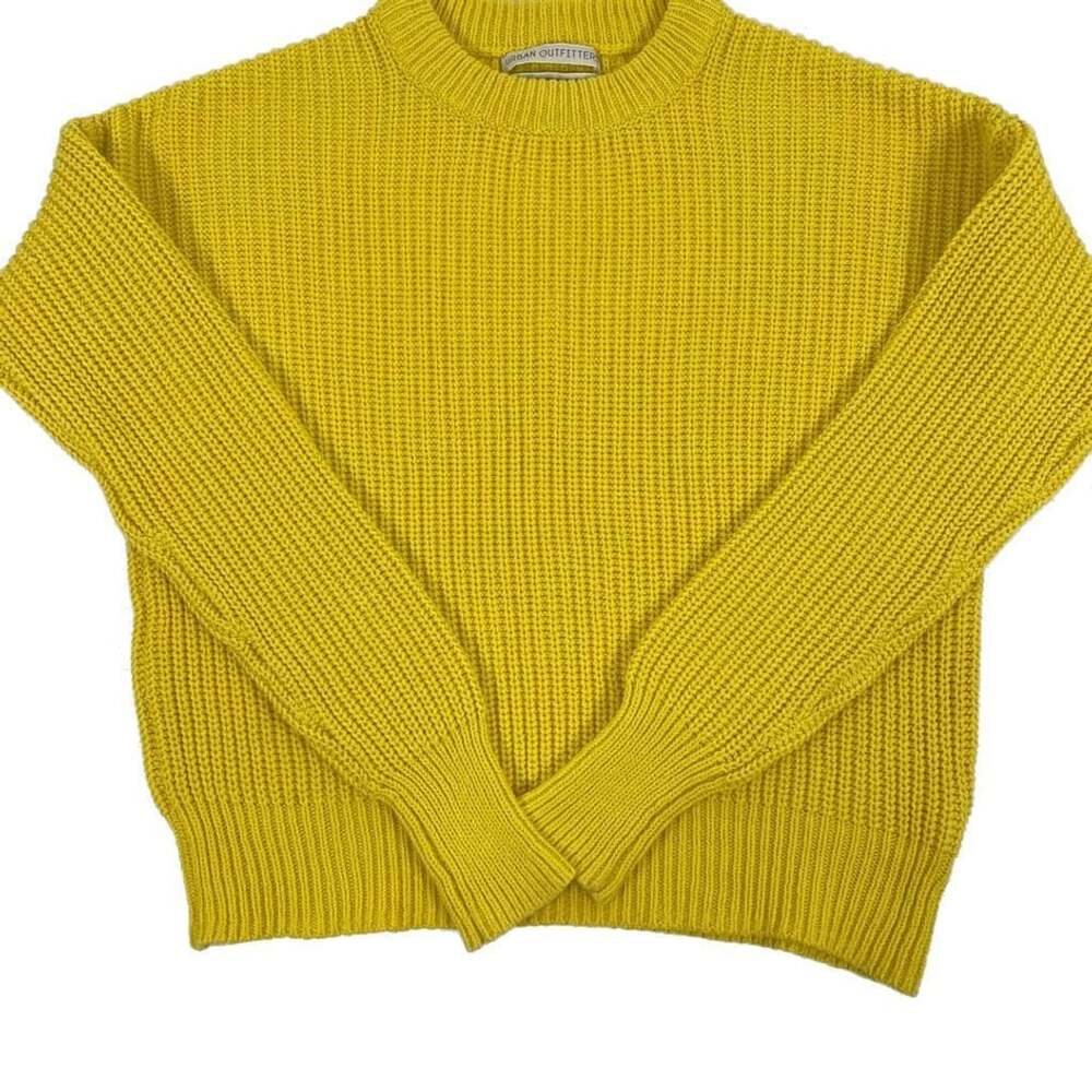 Urban Outfitters Yellow Shaker Knit Crewneck Sweater XS